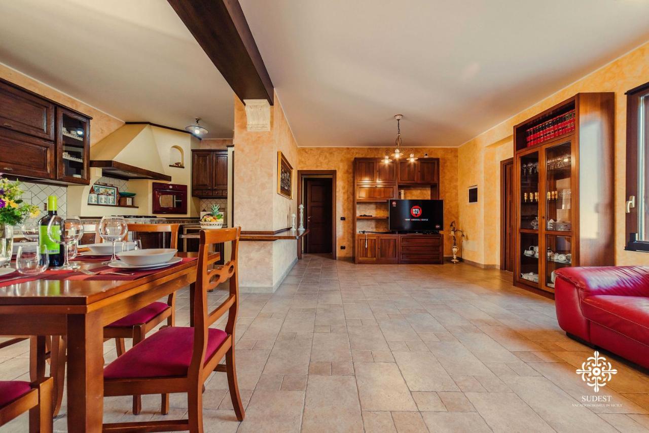 Villa Clara Country Retreat Solarino Eksteriør billede